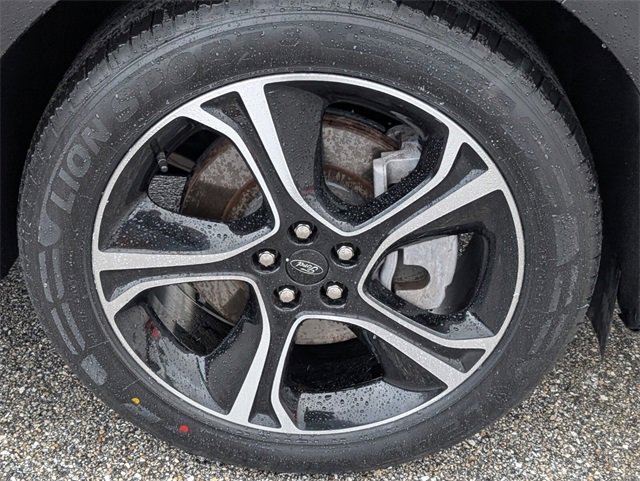 Certified 2023 Ford Edge ST image 15