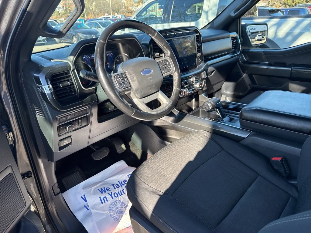 Certified 2022 Ford F150 XLT w/ Equipment Group 302A High image 19