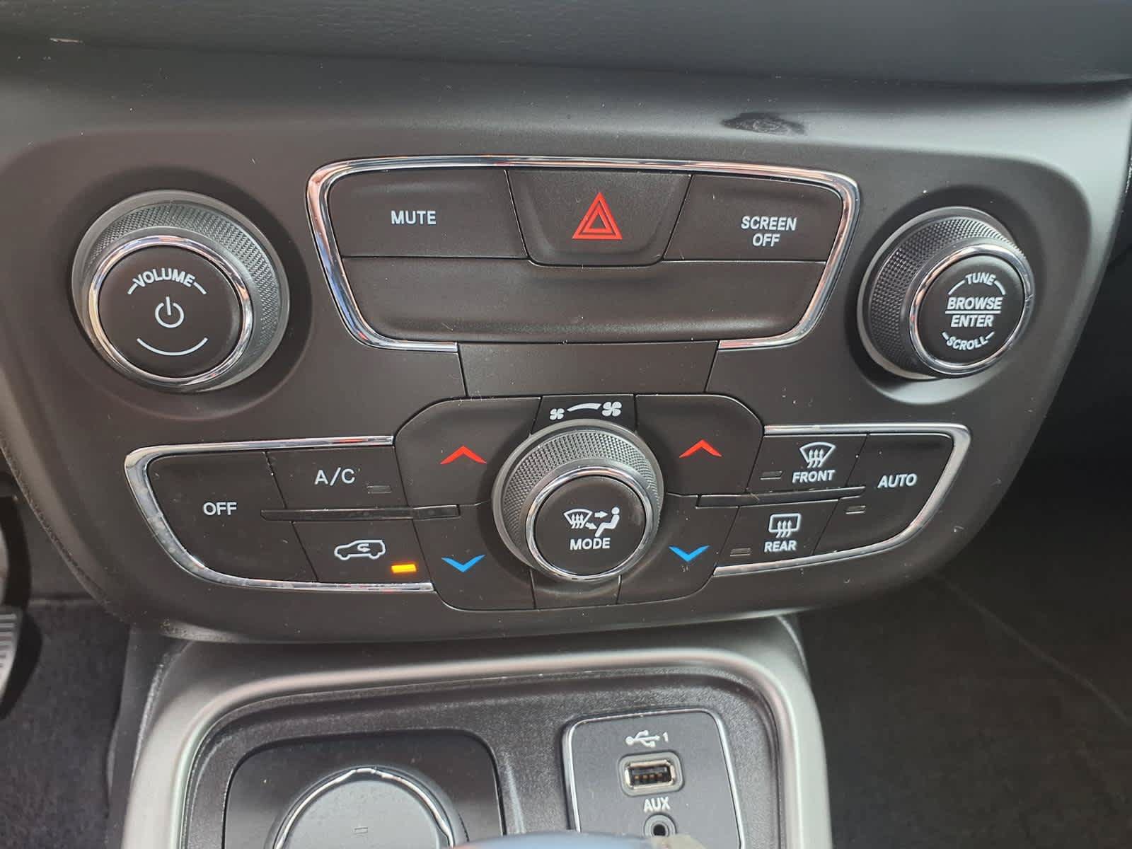 Used 2020 Jeep Compass Sport AWD/4WD image 12