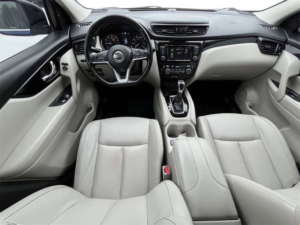 Used 2022 Nissan Rogue Sport SL image 19