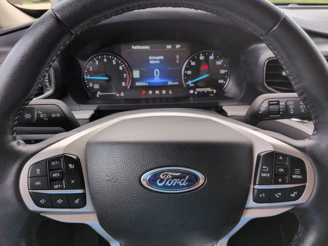 Certified 2023 Ford Explorer XLT w/ Equipment Group 202A RWD image 34