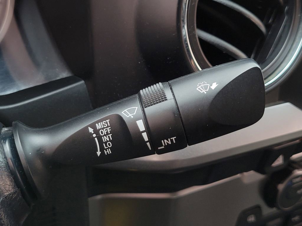 Used 2021 Toyota Tacoma SR5 image 30