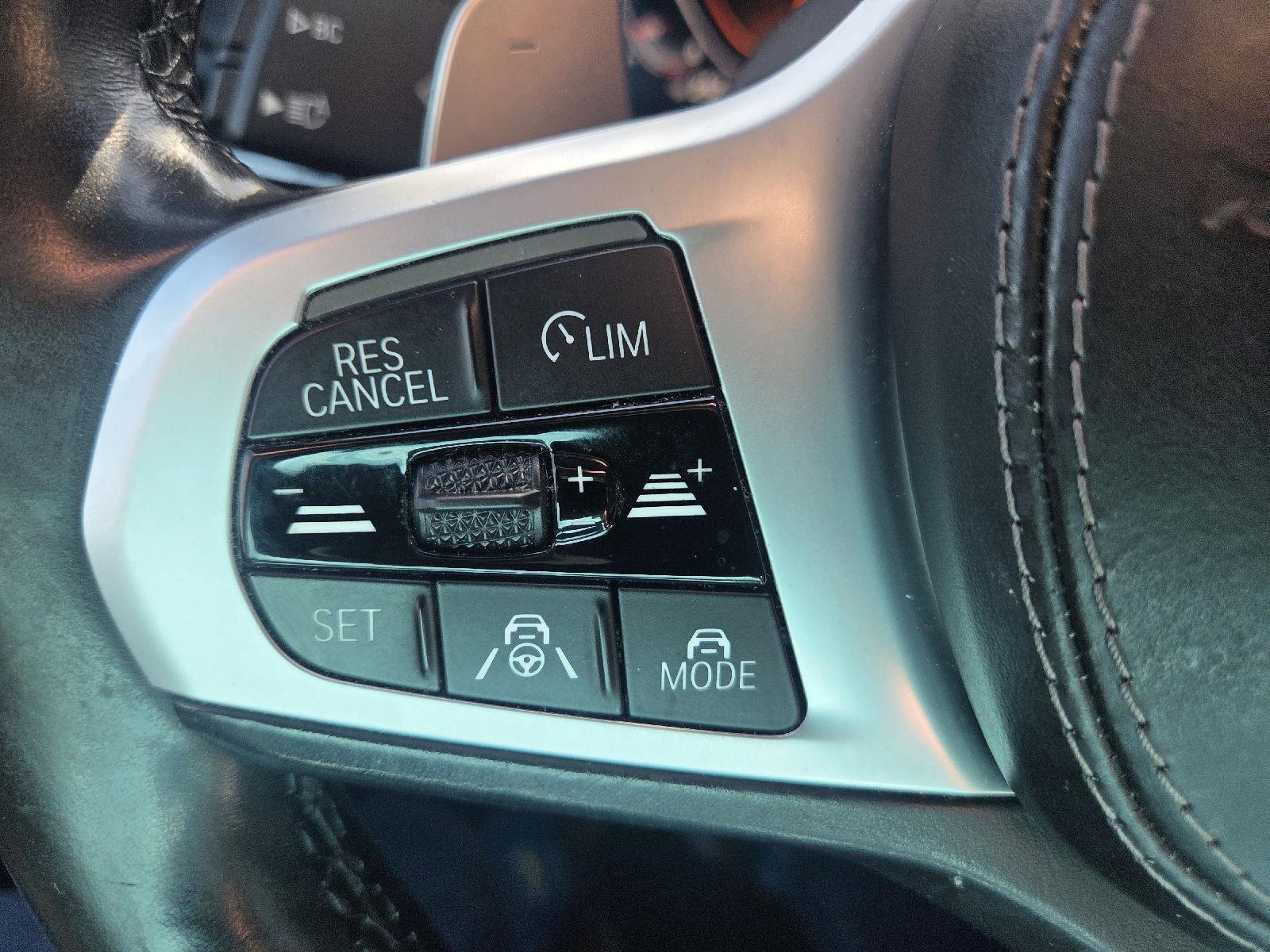 Used 2021 BMW X5 xDrive40i w/ M Sport Package image 6