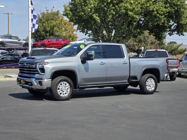 Used 2024 Chevrolet Silverado 2500 LTZ w/ LTZ Plus Package AWD/4WD image 6