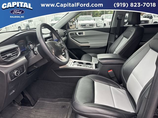 Certified 2023 Ford Explorer XLT w/ Equipment Group 202A image 17