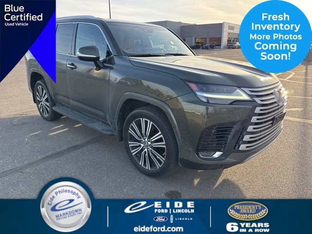 Used 2023 Lexus LX 600 4WD w/ Accessory Package (Z1)