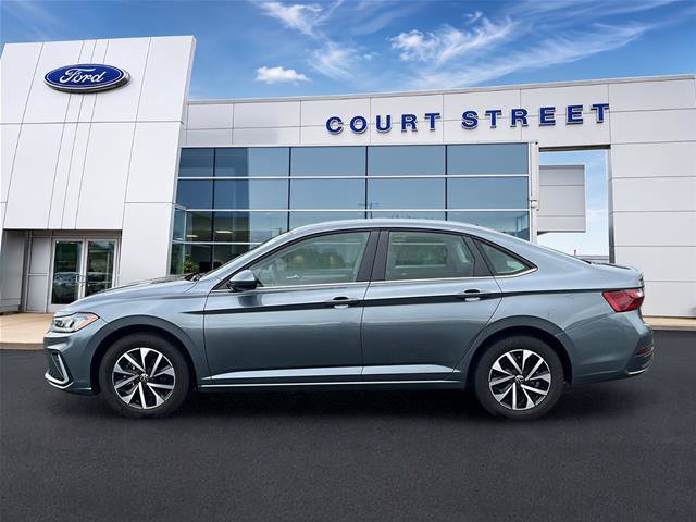 Used 2025 Volkswagen Jetta S FWD image 8