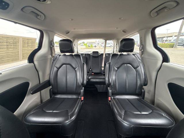 Used 2020 Chrysler Voyager Lxi FWD image 11