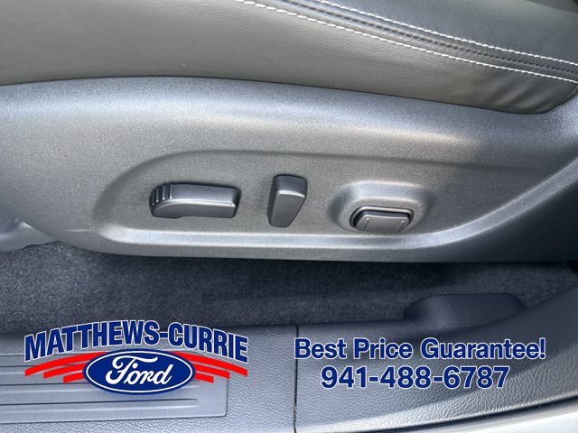 Used 2024 Nissan Murano SV FWD image 10