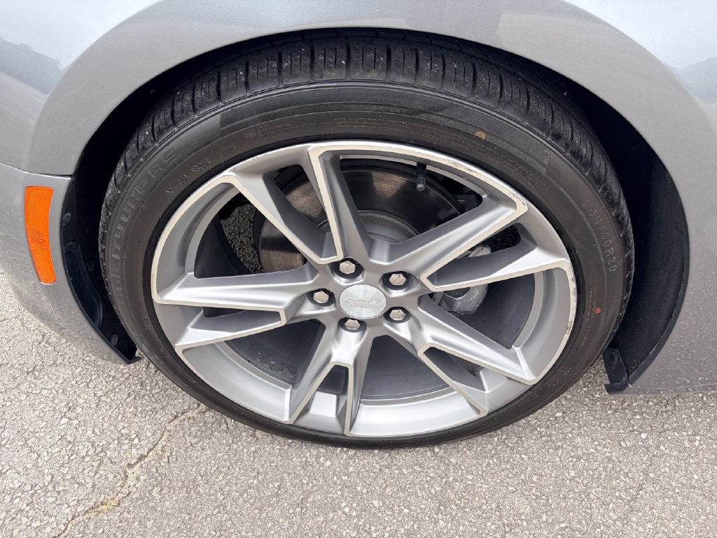 Used 2020 Chevrolet Camaro LT w/ RS Package RWD image 25