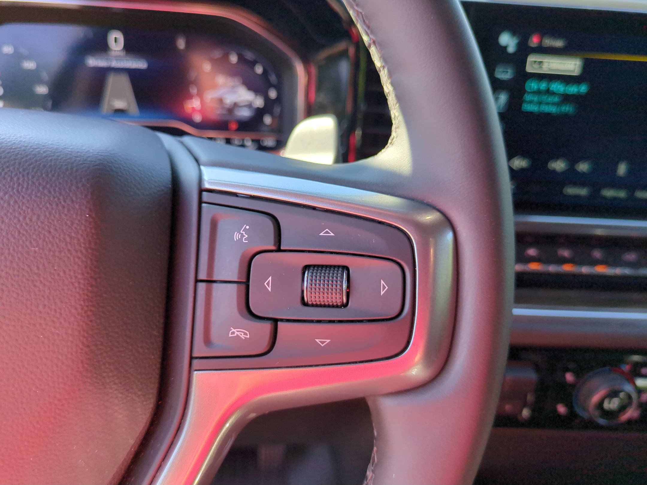 Used 2024 Chevrolet Silverado 1500 LT Trail Boss w/ Convenience Package II AWD/4WD image 20