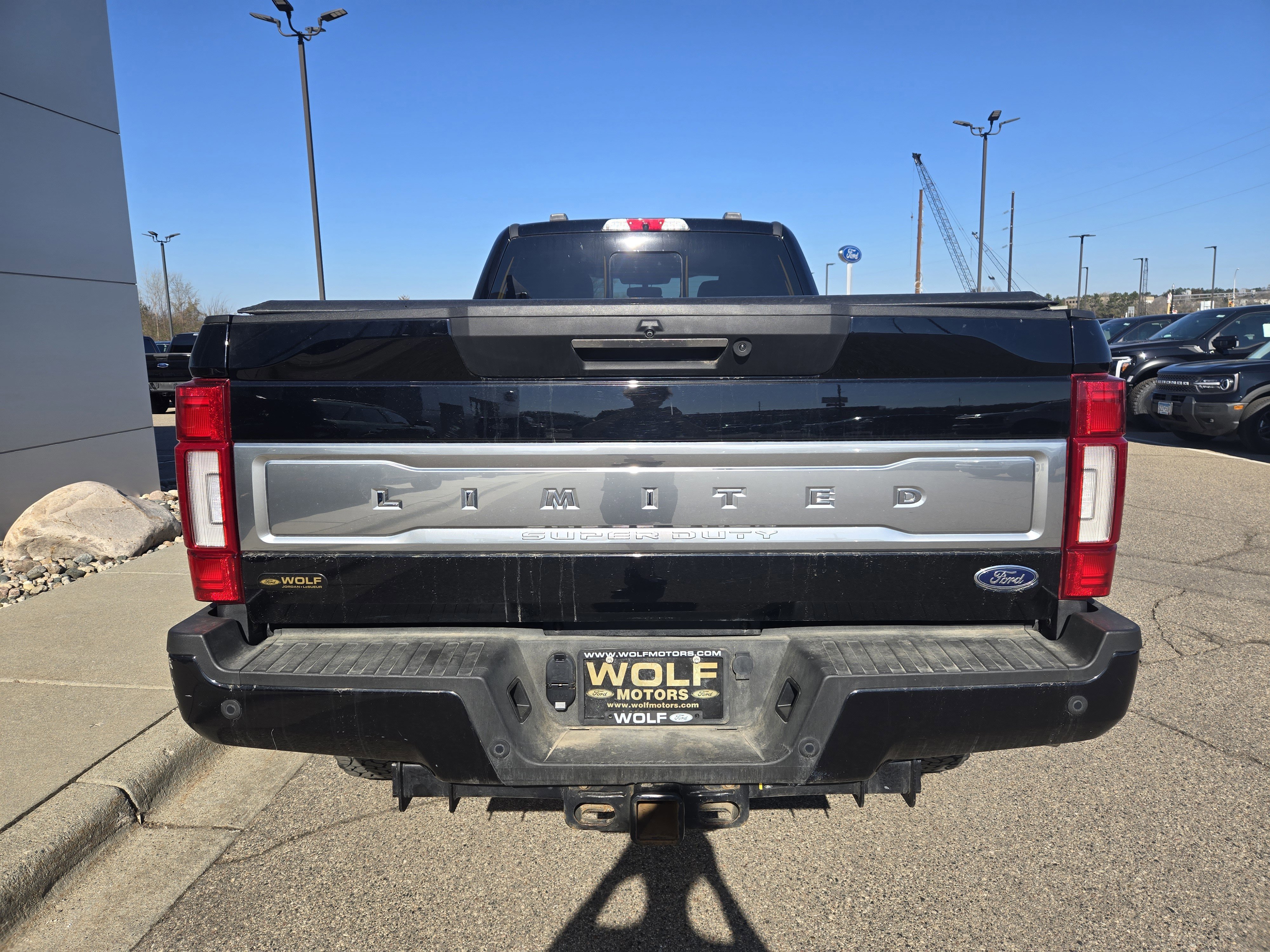 Certified 2022 Ford F350 Limited w/ FX4 Off-Road Package AWD/4WD image 4