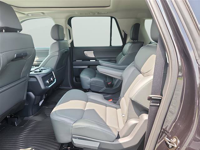 Certified 2026 Ford Expedition Max Active AWD/4WD image 7