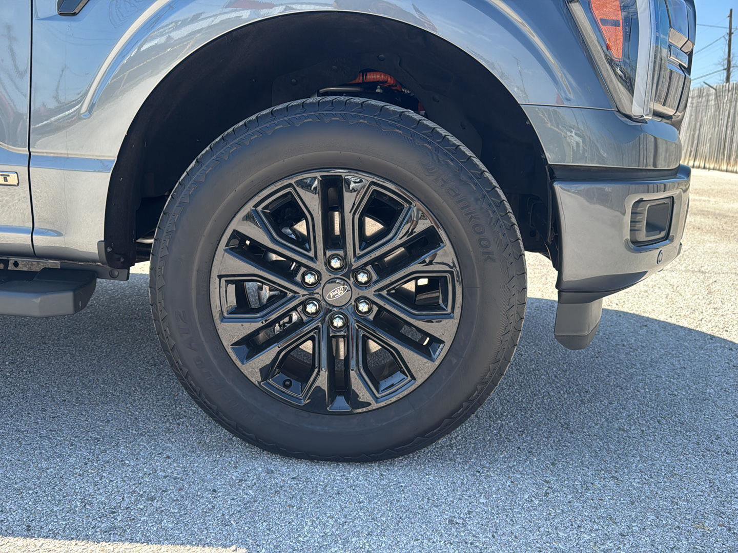 Certified 2025 Ford F150 Lariat w/ Equipment Group 501A Mid image 9