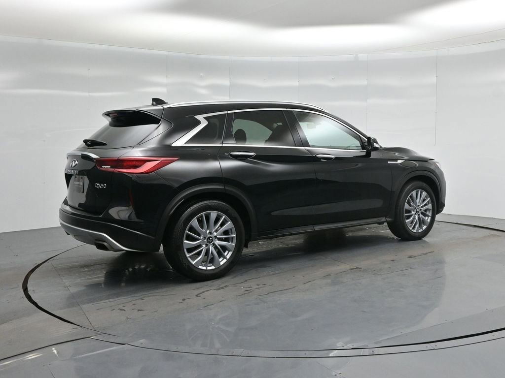 Used 2024 INFINITI QX50 Luxe image 15