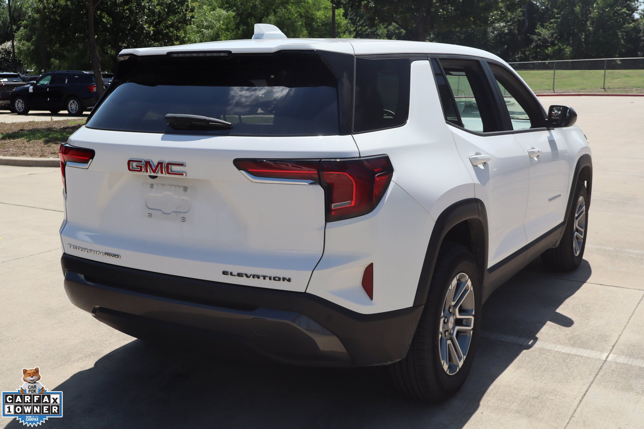 Used 2026 GMC Terrain Elevation AWD/4WD image 3