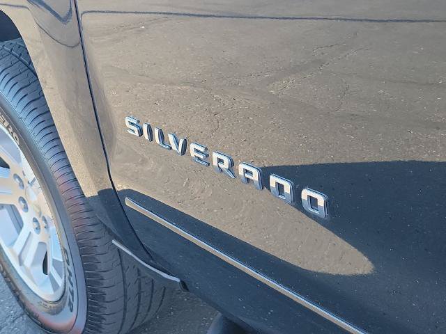 Used 2018 Chevrolet Silverado 1500 LT w/ All Star Edition AWD/4WD image 27