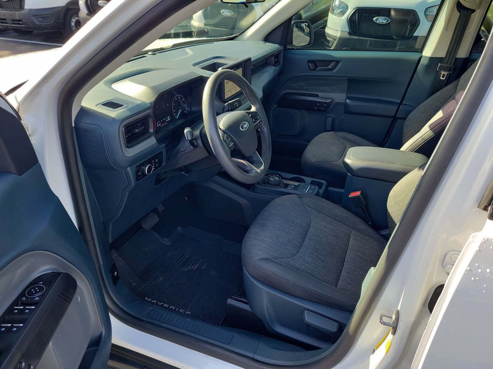 Certified 2023 Ford Maverick XLT w/ Black Appearance Package FWD image 13