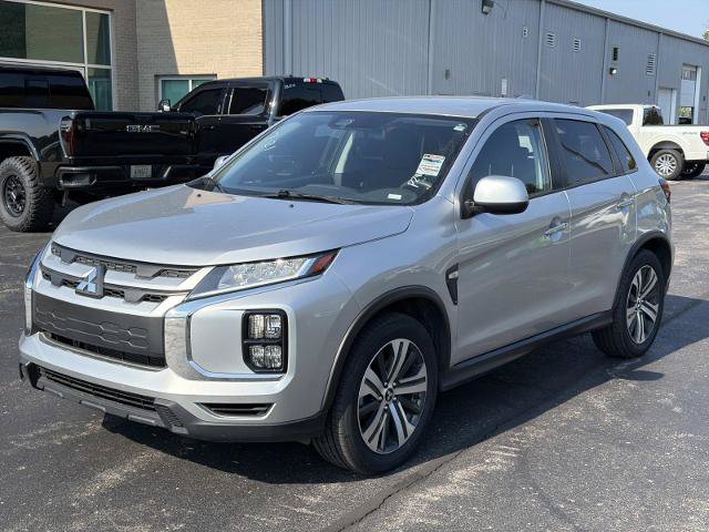 Used 2024 Mitsubishi Outlander Sport ES AWD/4WD image 3