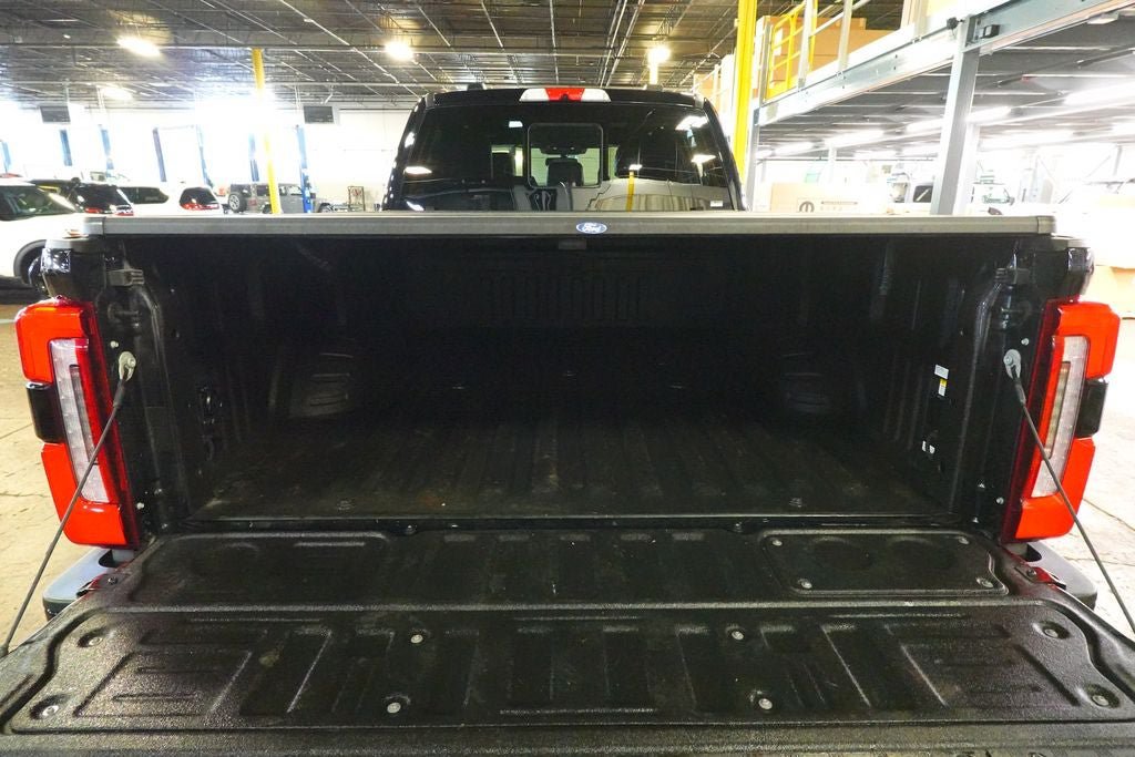 Certified 2024 Ford F250 Platinum w/ Tremor Off-Road Package AWD/4WD image 28