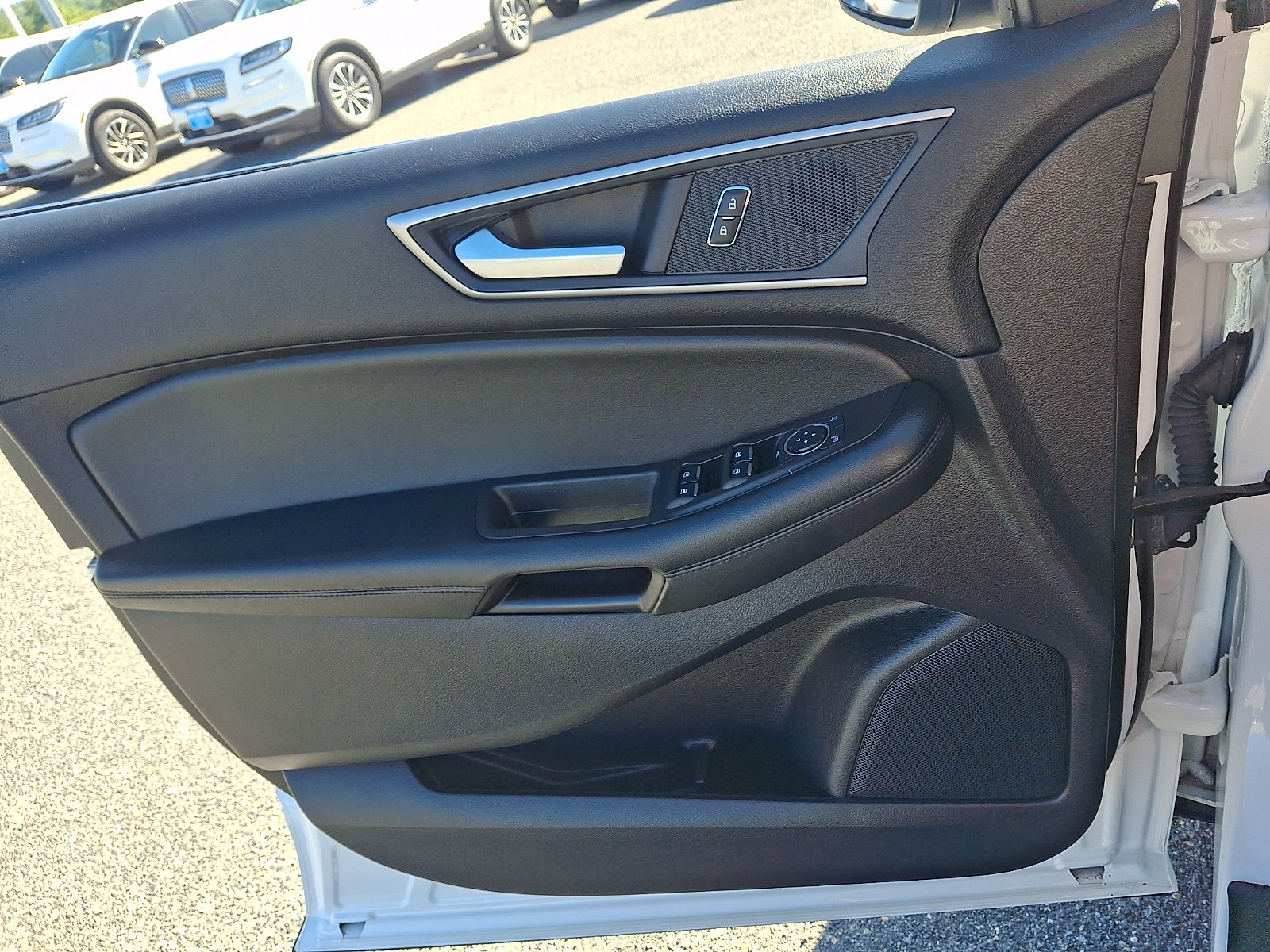 Certified 2024 Ford Edge SEL w/ Convenience Package AWD/4WD image 12