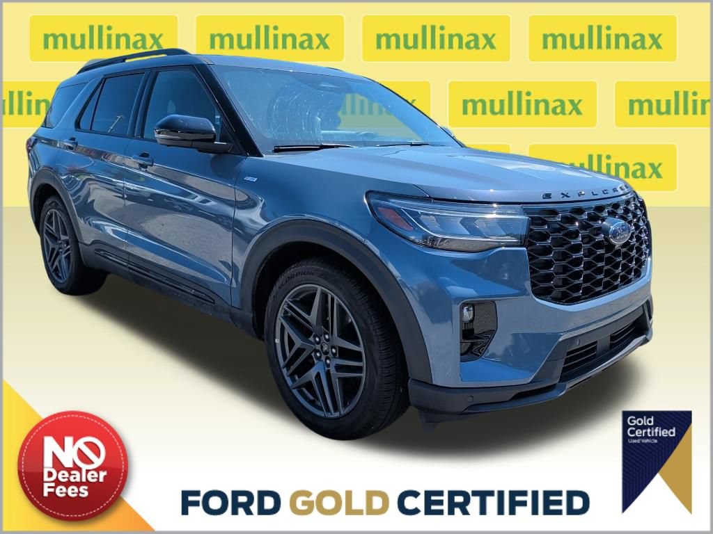 Certified 2026 Ford Explorer ST-Line w/ ST-Line Street Pack