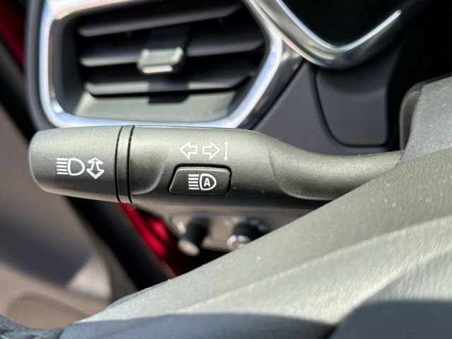 Used 2020 Chevrolet Equinox LT FWD image 21