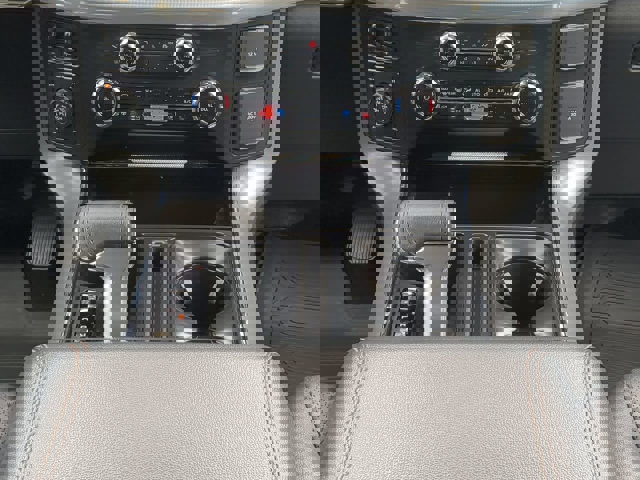 Certified 2025 Ford F150 Lariat w/ Equipment Group 501A Mid AWD/4WD image 17