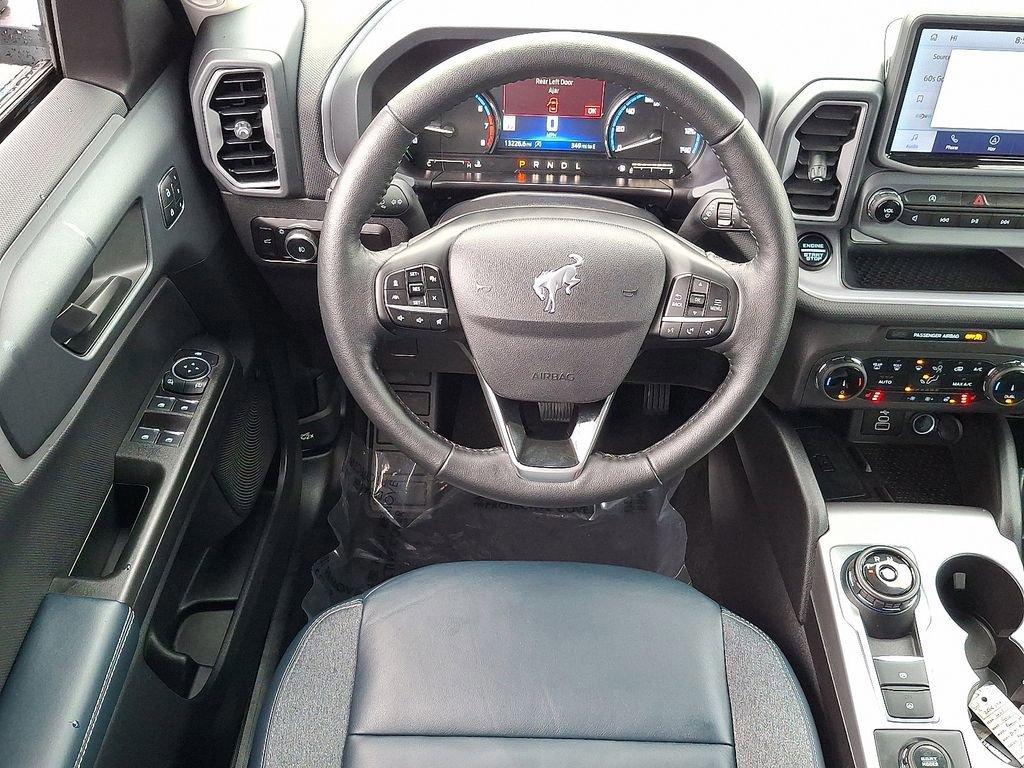 Certified 2023 Ford Bronco Sport Outer Banks w/ Tech Package image 11
