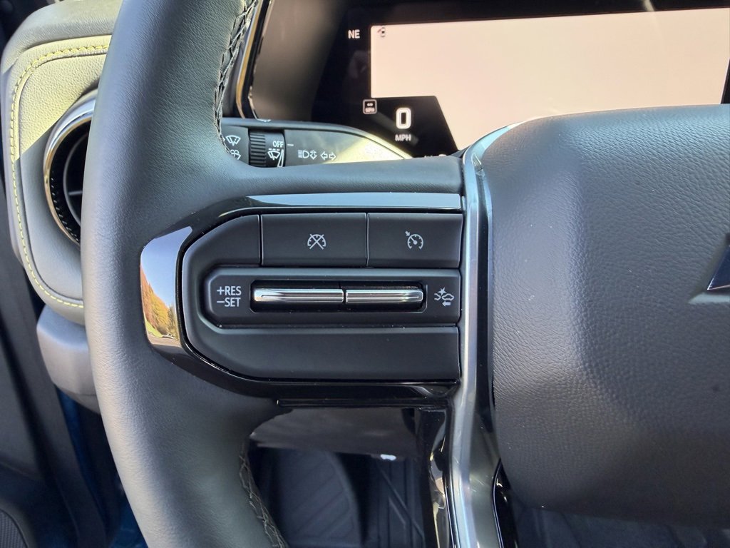 Used 2023 Chevrolet Colorado ZR2 w/ Desert Boss Special Edition image 8