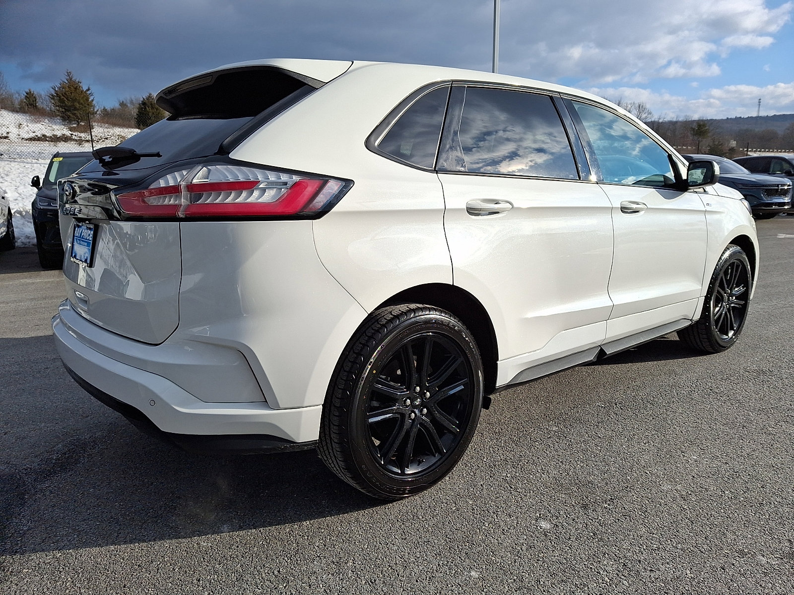 Certified 2022 Ford Edge ST-Line image 6