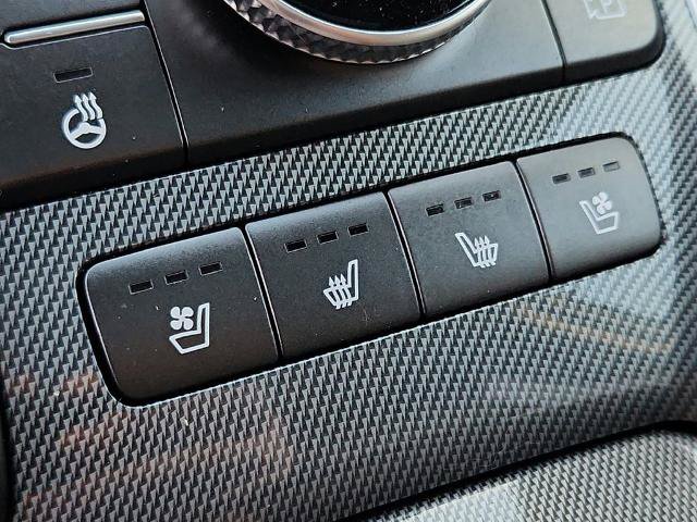 Used 2023 Hyundai Santa Fe Limited FWD image 18