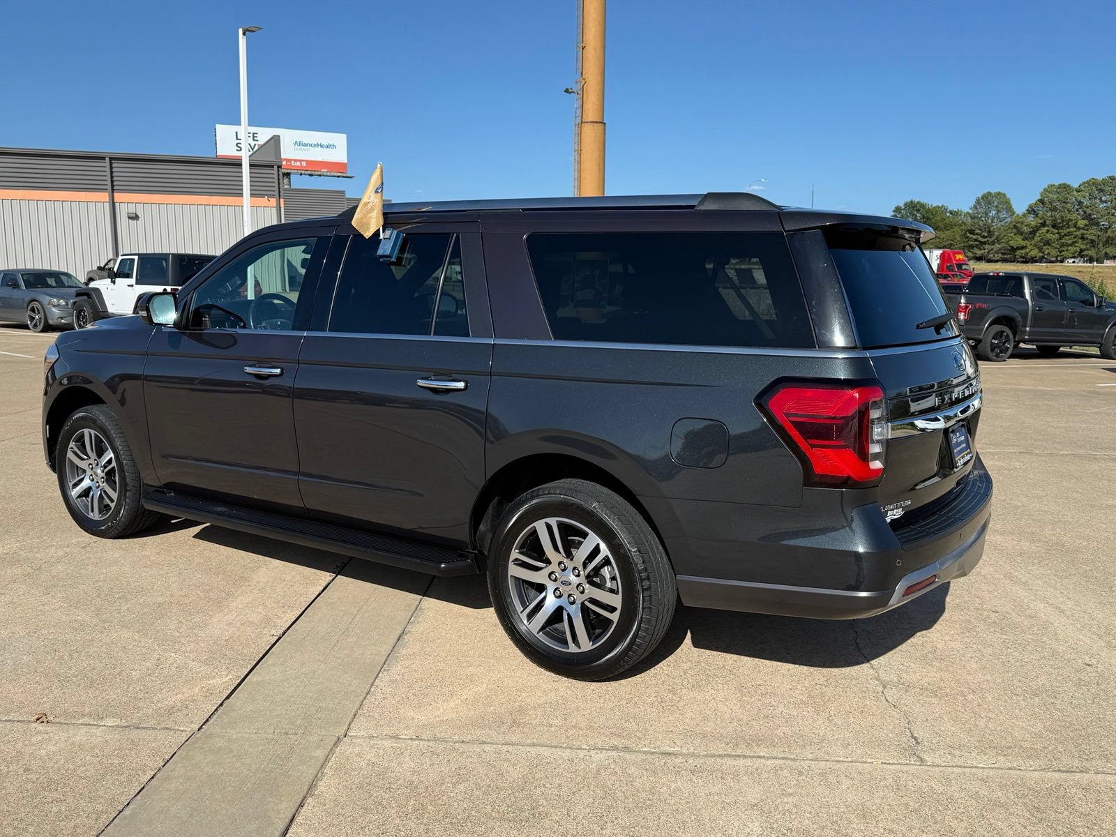Certified 2024 Ford Expedition Max Limited AWD/4WD image 7