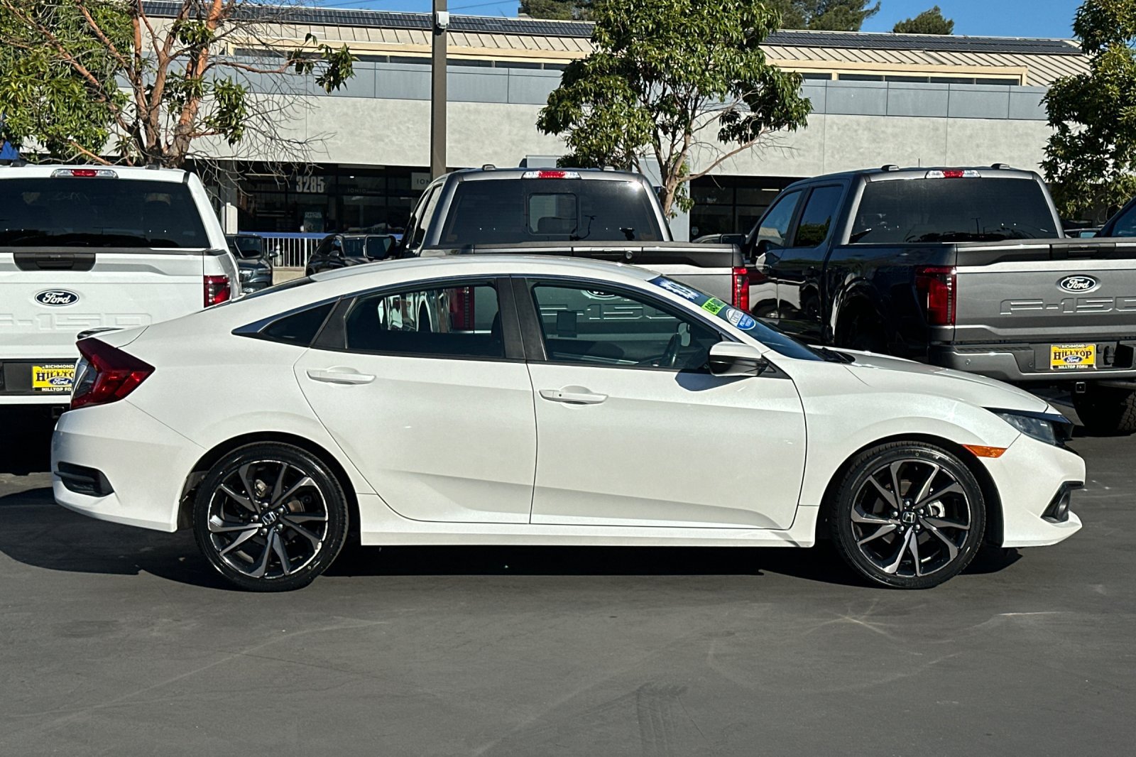 Used 2019 Honda Civic Sport image 4
