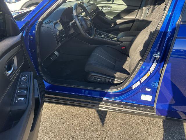 Used 2025 Honda Accord Sport image 21