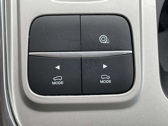 Certified 2023 Ford Explorer XLT w/ Equipment Group 202A RWD image 34