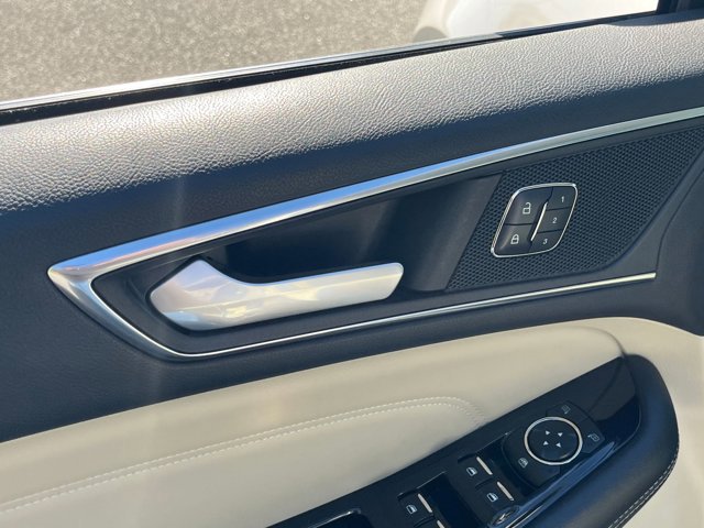 Certified 2017 Ford Edge Titanium w/ Equipment Group 301A image 13