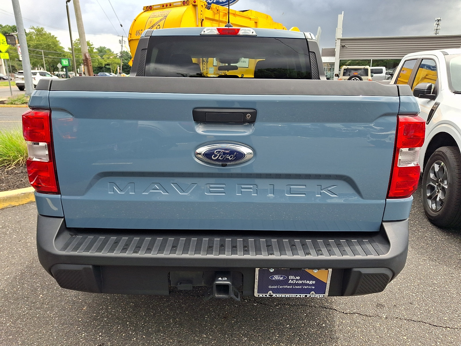 Certified 2023 Ford Maverick XL FWD image 9