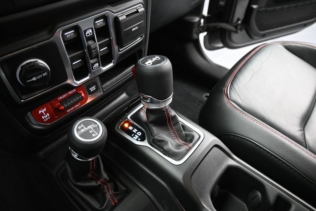 Used 2019 Jeep Wrangler Unlimited Rubicon AWD/4WD image 17
