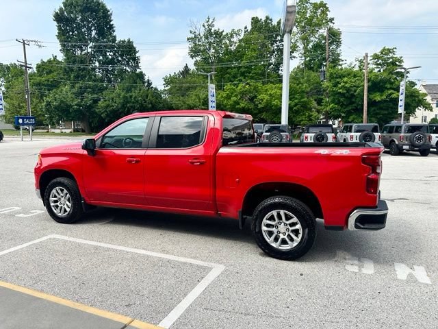 Used 2023 Chevrolet Silverado 1500 LT AWD/4WD image 11