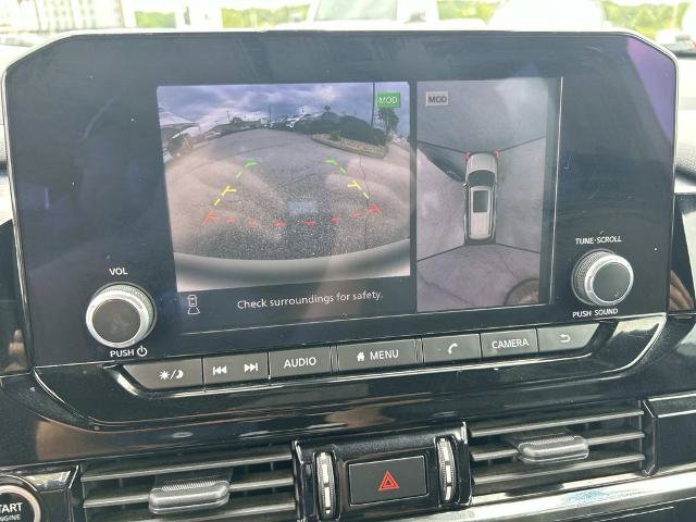 Used 2023 Nissan Pathfinder Rock Creek AWD/4WD image 35