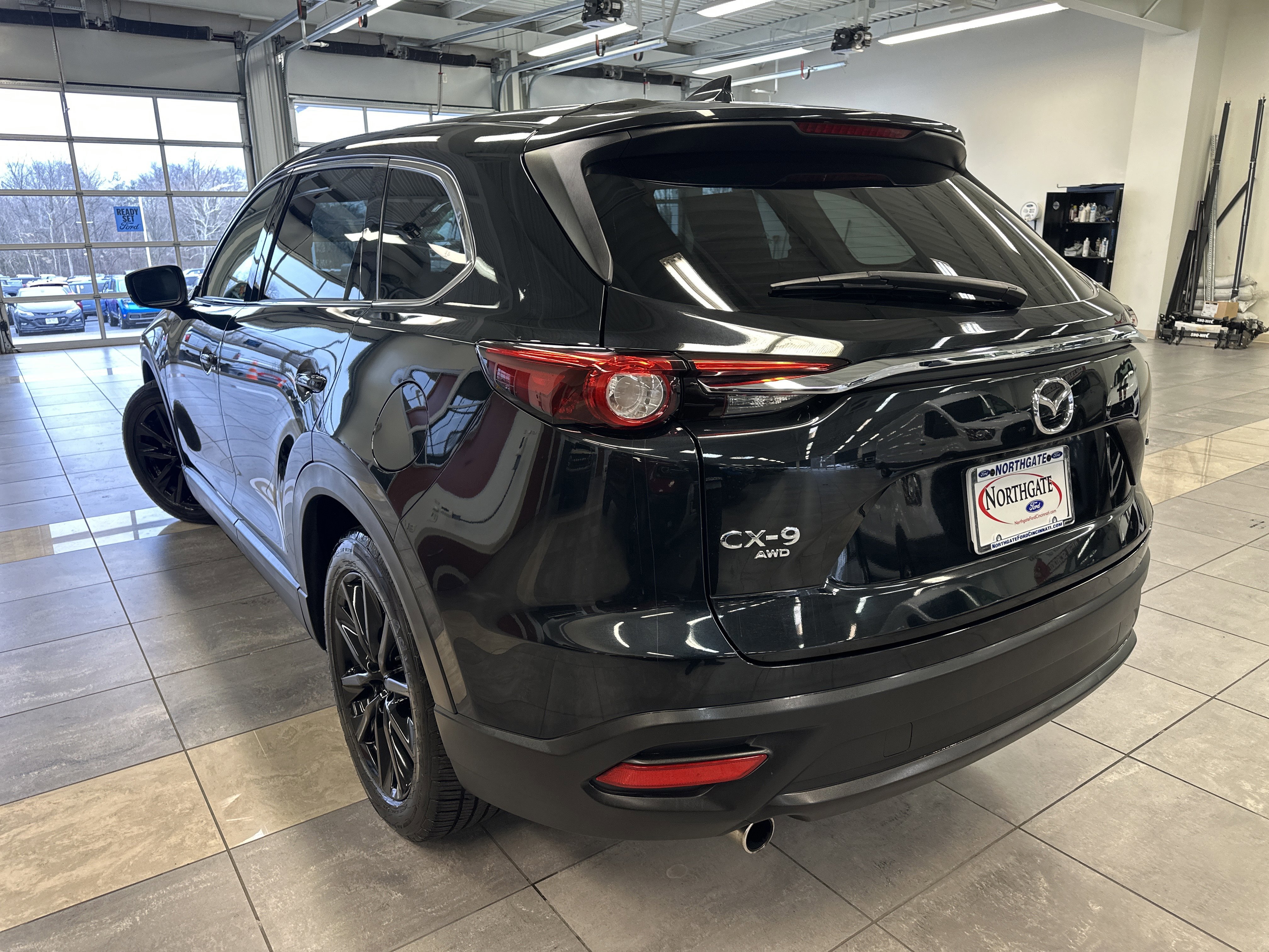 Used 2023 MAZDA CX-9 Touring Plus image 3