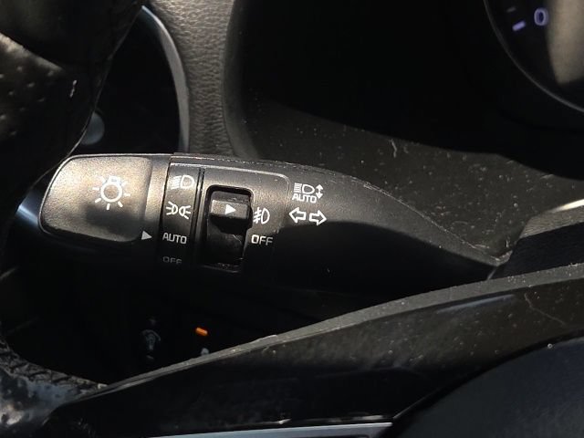 Used 2023 Kia Forte GT-Line w/ GT-Line Technology Package FWD image 33