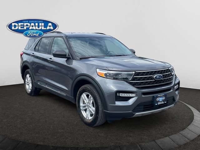 Certified 2023 Ford Explorer XLT w/ Equipment Group 202A AWD/4WD image 9