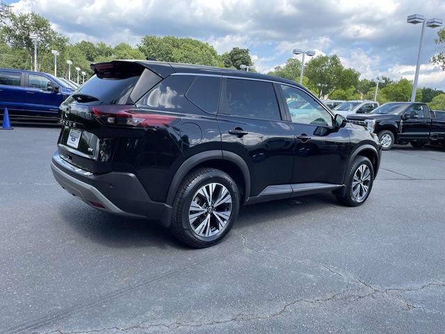 Used 2022 Nissan Rogue SV FWD image 6