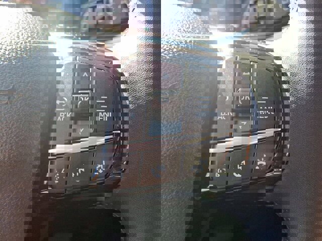 Certified 2022 Ford Escape SEL w/ Technology Package image 22