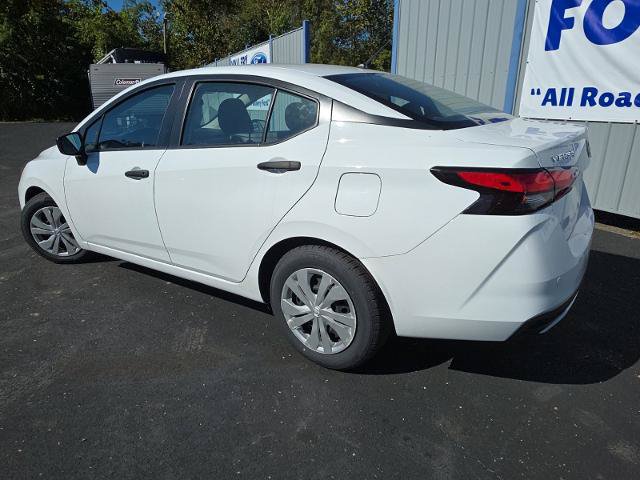 Used 2025 Nissan Versa S FWD image 9