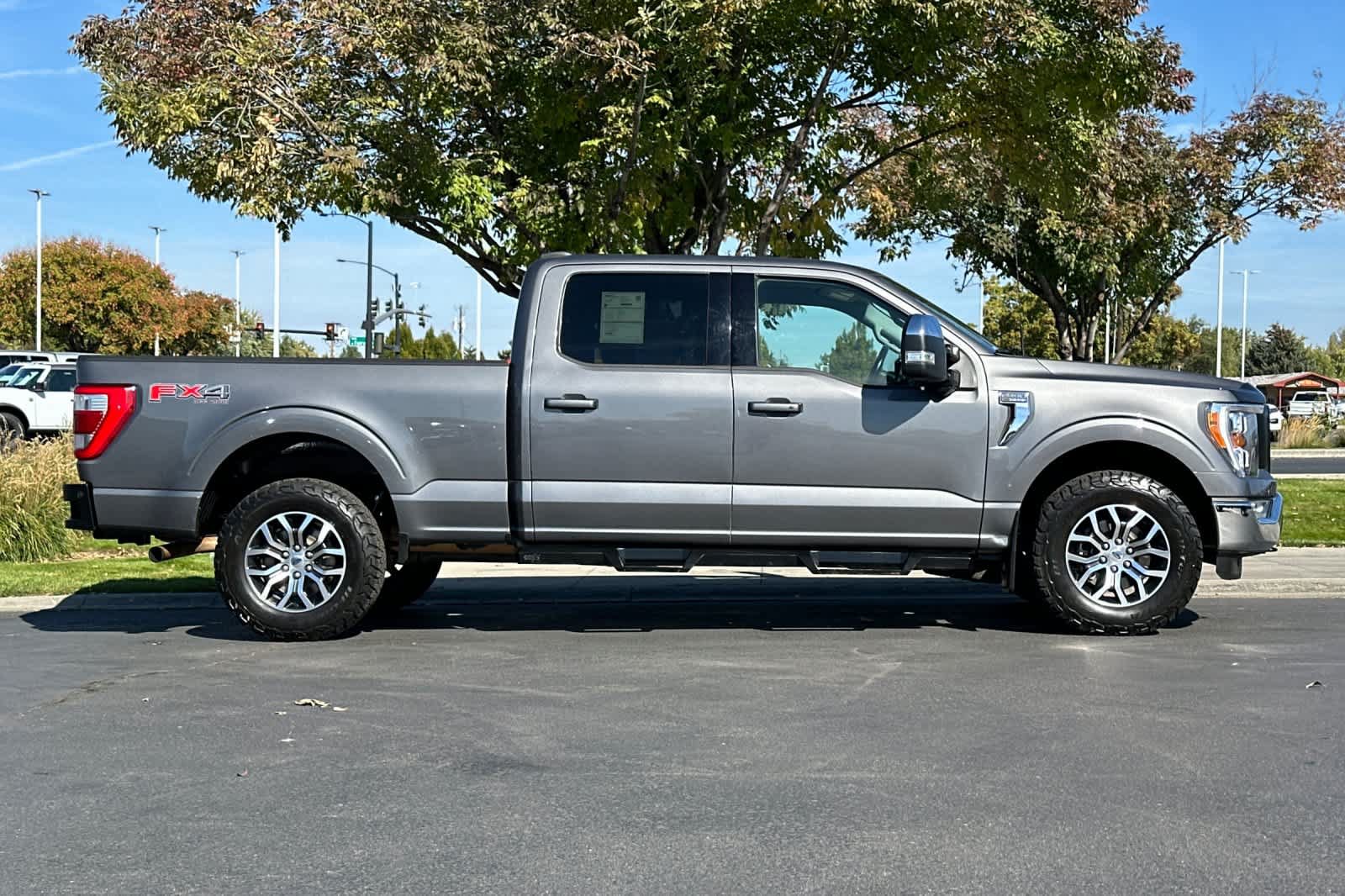 Certified 2022 Ford F150 Lariat w/ Max Trailer Tow Package AWD/4WD image 8