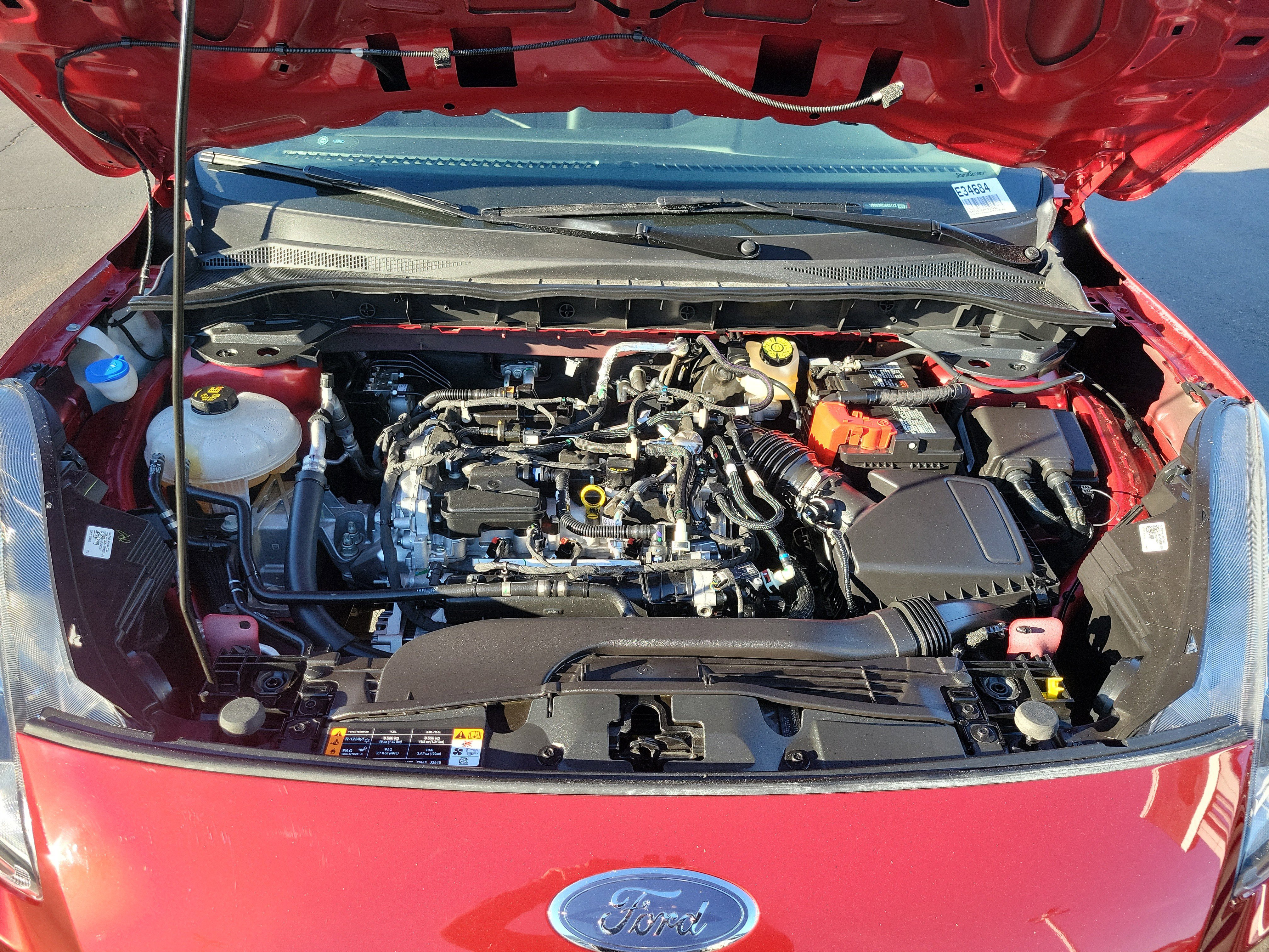 Certified 2022 Ford Escape SE w/ SE Sport Appearance Package image 16