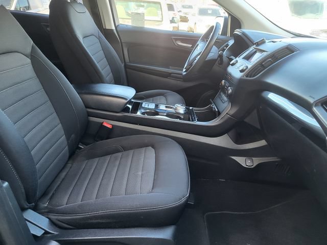 Certified 2019 Ford Edge SE FWD image 12